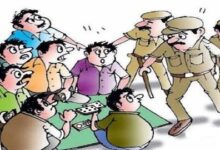 सोहागपुर में जुआ खेलते युवकों पर पुलिस की कारवाई, 2190 रुपए जप्त